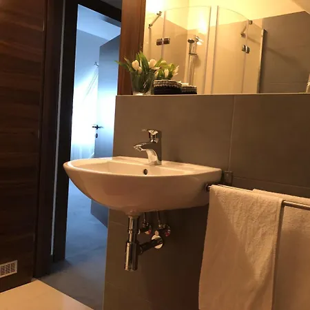 Luxor Pensionat Trnava
